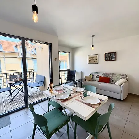 Les Amarres De L'aiguillon-4 By Interhome