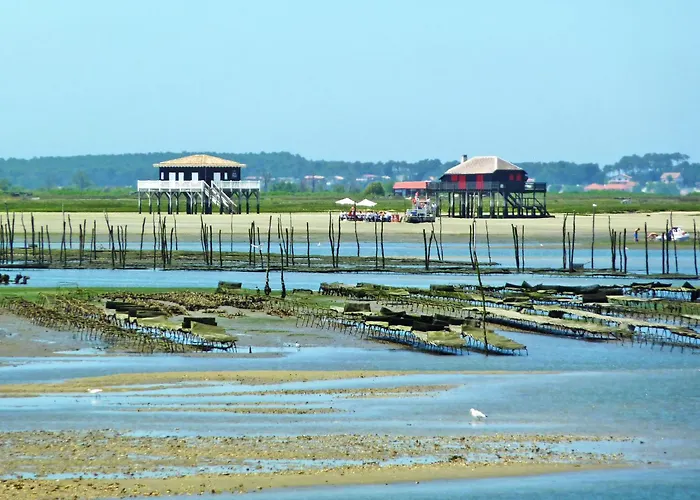 Apartment Les Amarres De L'aiguillon-4 By Interhome *